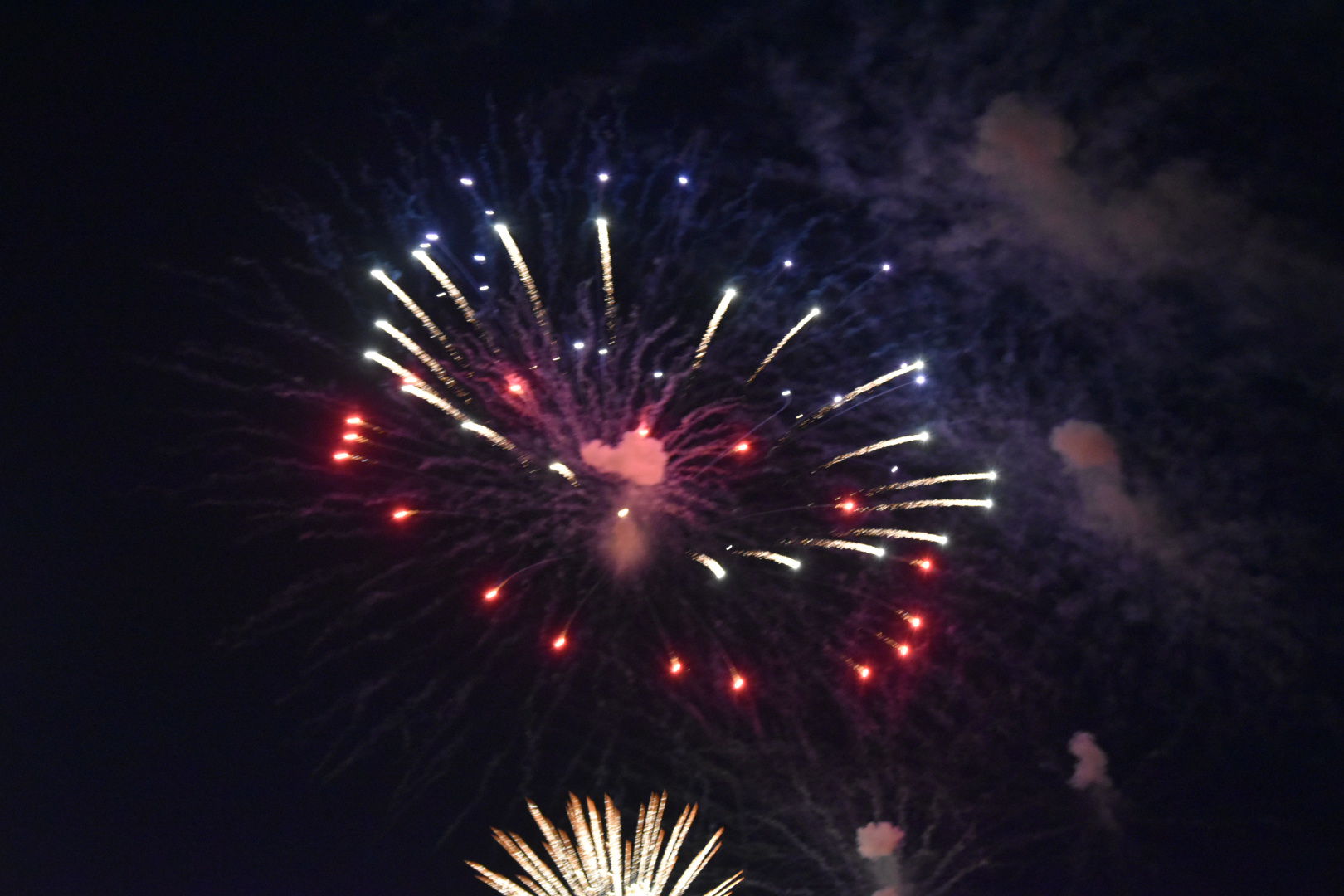 Fireworks (10).JPG